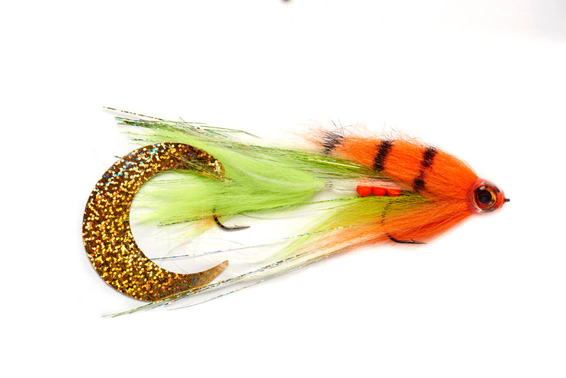 Load image into Gallery viewer, Wildhunter.ie - Fulling Mill | Paolo&#39;s Wiggle Tail Pike Fly | S6/0 -  Fly Fishing Flies 
